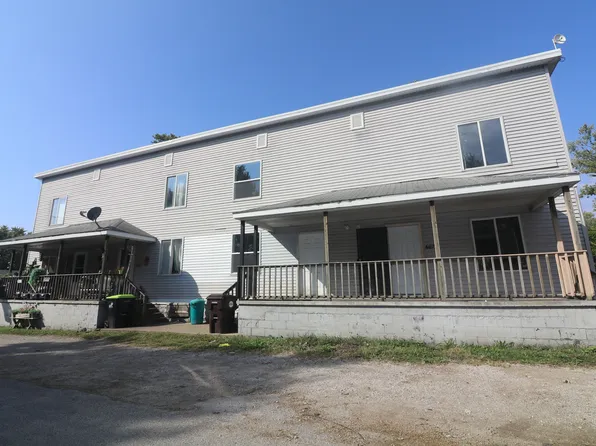 607 N Moore St, Clinton, IL 61727