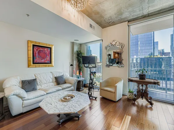 360 Nueces St APT 1507, Austin, TX 78701