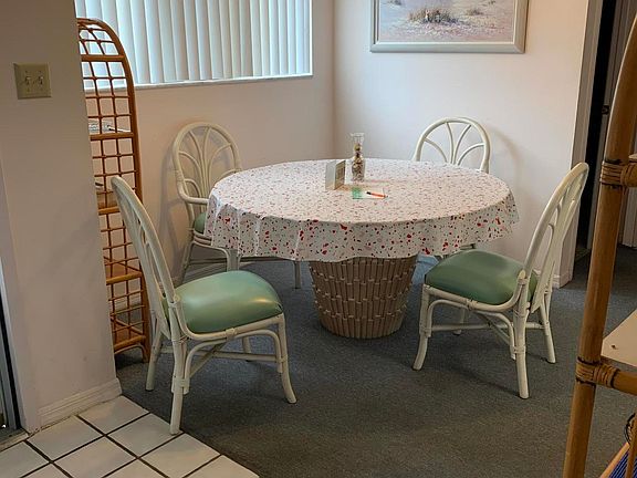 4th image of 624 Beach Park Ln #265