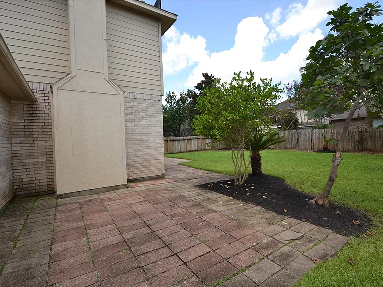 5007 Bellmead Dr — Photo 43