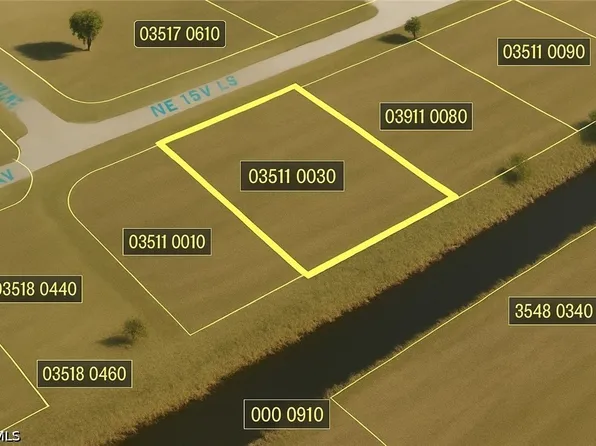 2104 NE 13th Ln, Cape Coral, FL 33909