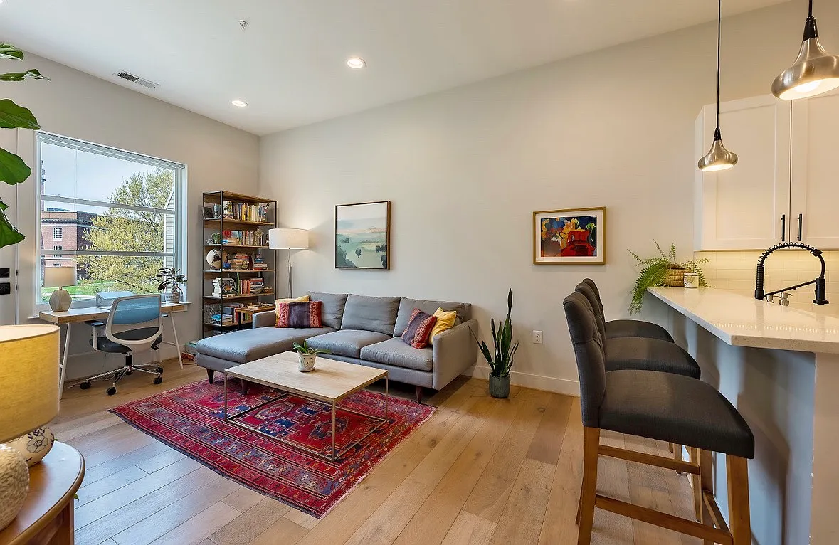 Building Photo - 4308 Georgia Ave NW #303