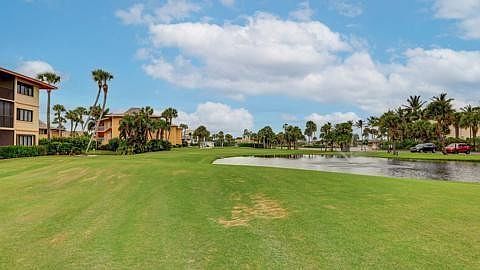 5th image of 2400 S Ocean Drive #1113
