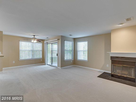 4th image of 5636 Willoughby Newton Dr Unit 25