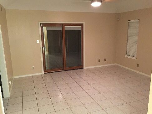 3rd image of 3620 Gumwood Ave