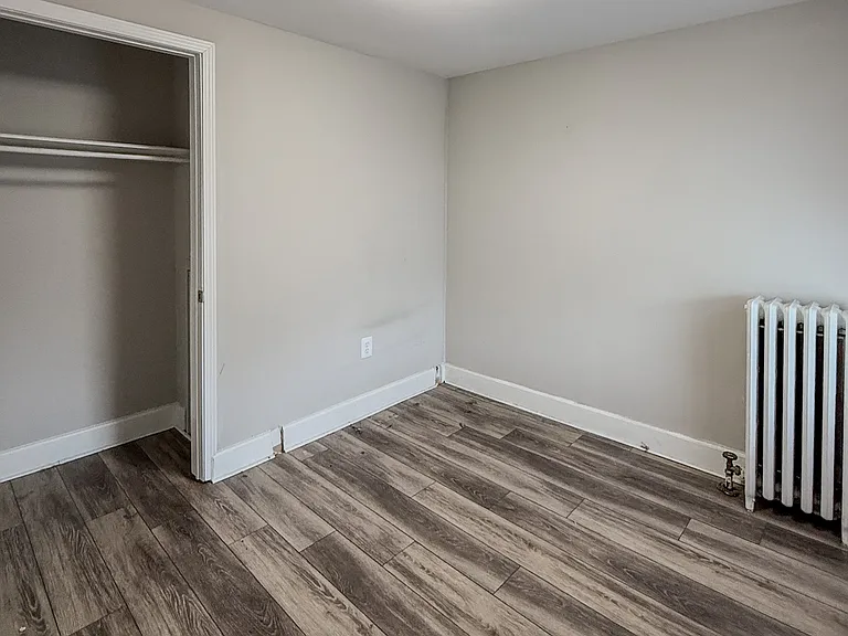 4036 Locust St #H — Photo 15