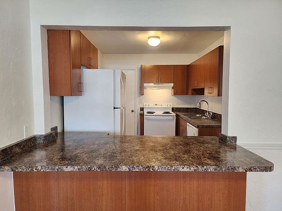 4th image of 5010 8th Ave S