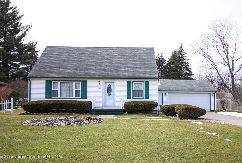 1st image of 15398 Chetwyn Dr