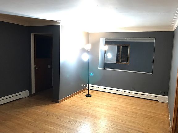 4th image of 6829 S Maplewood Ave #1ST