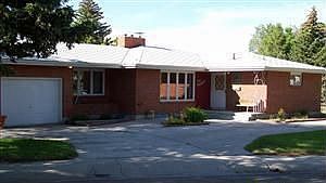 2nd image of 2000 Essex Ave