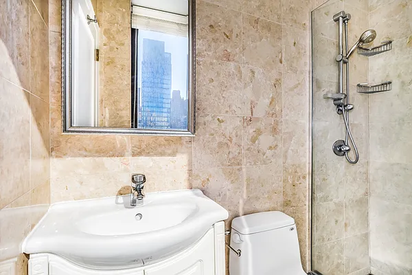 Sold by Compass | media 6