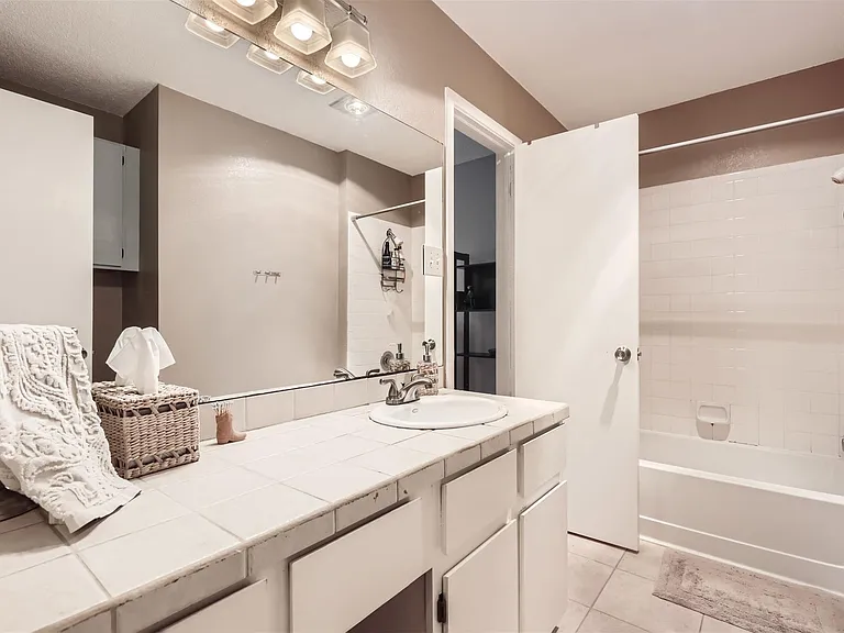 14493 Robert I Walker Blvd — Photo 11