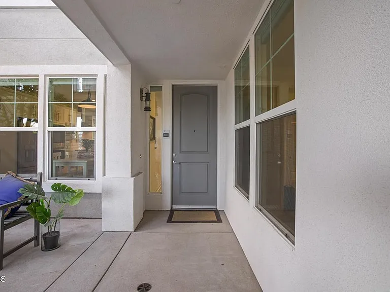 Tradewinds Dr — Photo 37