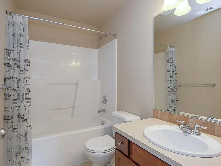 3992 SE Lone Oak St — Photo 15