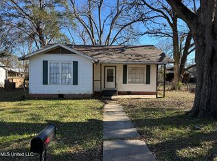 1318 Elise Ave, Yazoo City, MS 39194
