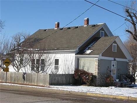 1st image of 200 N Jefferson St