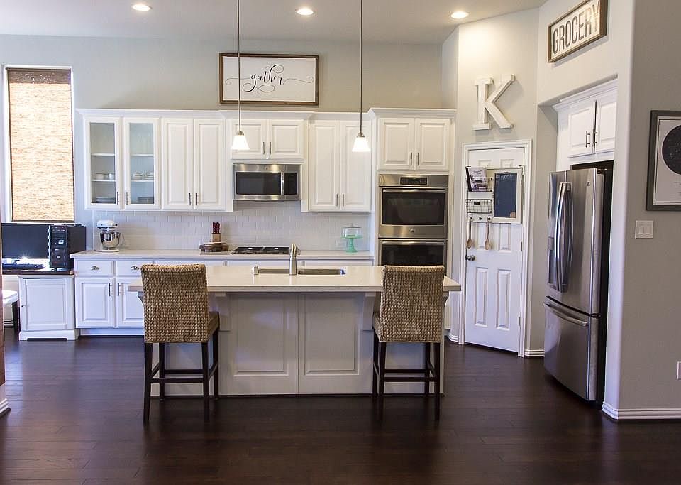 1st image of 28118 Twin Knolls Ln