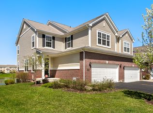 2831 Church Rd, Aurora, IL 60502