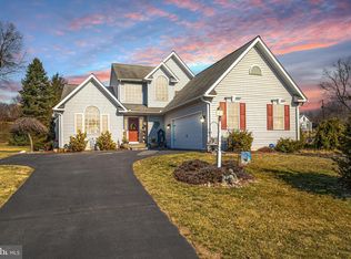 3601 Wildflower Ln, Mountville, PA