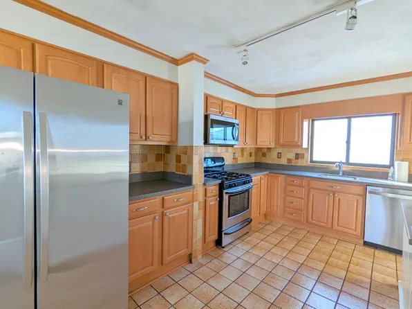 101 Electric Ave #2, Somerville, MA 02144