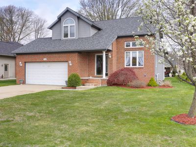 3802 Cedar Ridge Dr, Fort Gratiot, MI, 48059
