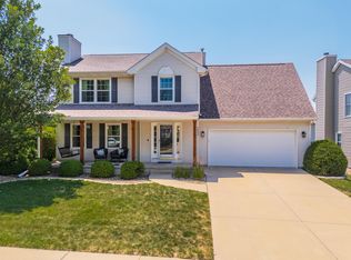 2804 Longmeadow Ln, Bloomington, IL 61704