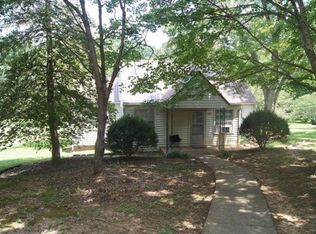 210 Westwood Dr, McMinnville, TN 37110