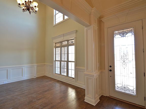 2nd image of 21 Morgan Ln #174-C