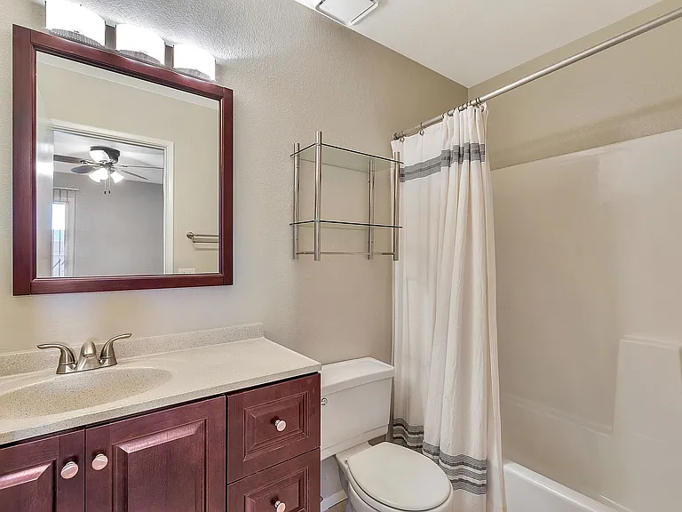 20250 N 6th Dr #1 — Photo 17