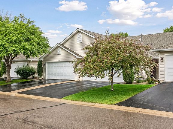 3rd image of 6517 Brook Ln