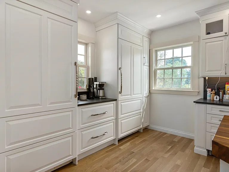 910 Central Rd — Photo 17