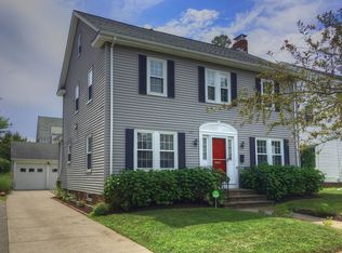 103 Burlington St, Providence, RI 02906