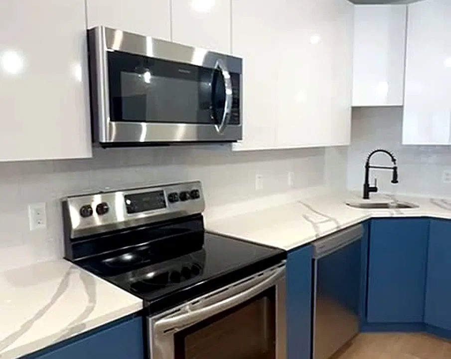 55A143 Tunxis Ave #143