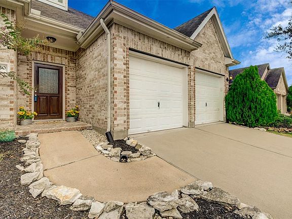 4th image of 14230 Englewood Park Ln