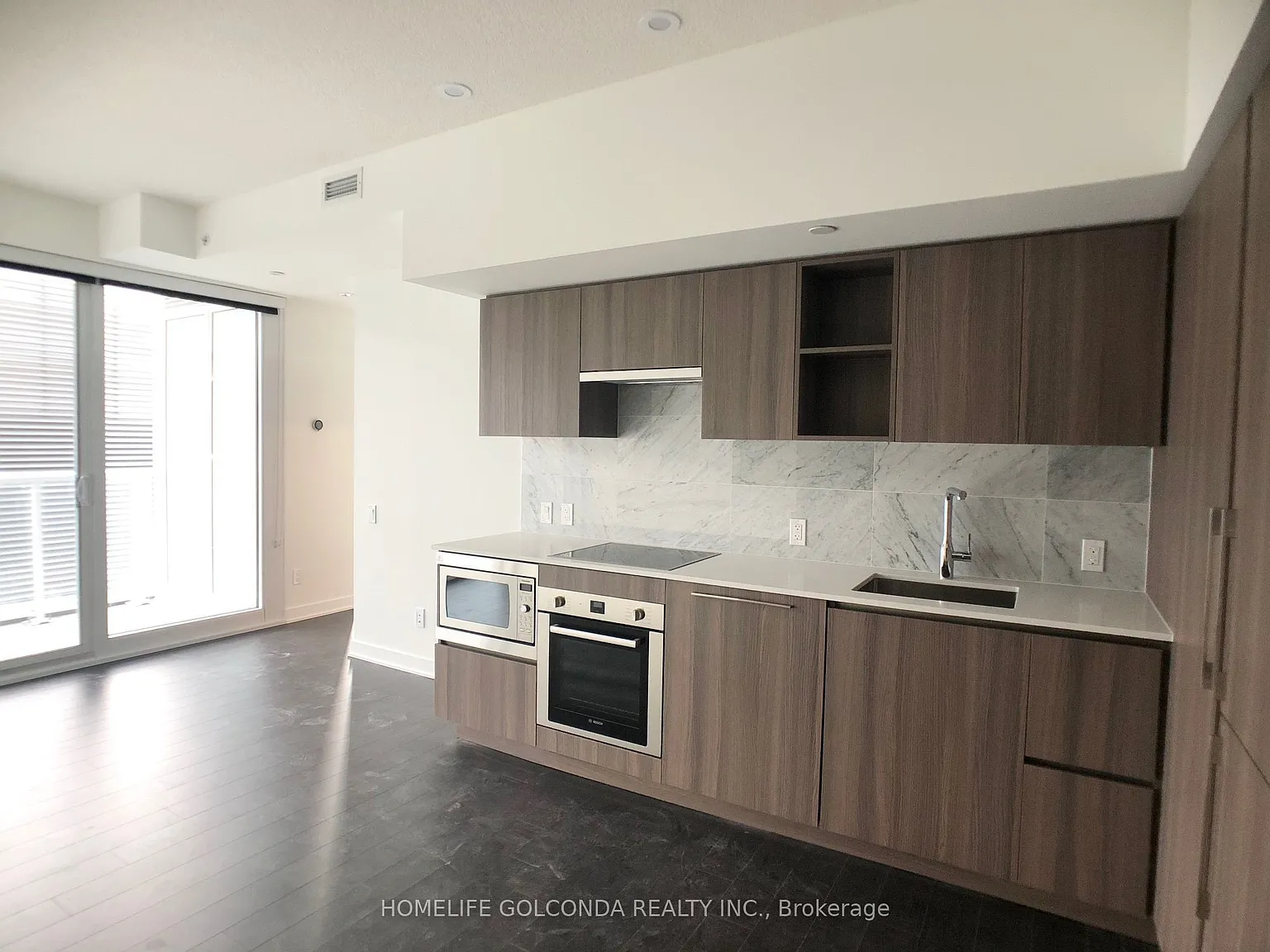 3 bed, $3,050 — Photo 2