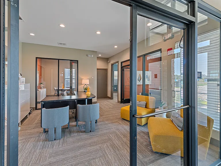 Leasing Office