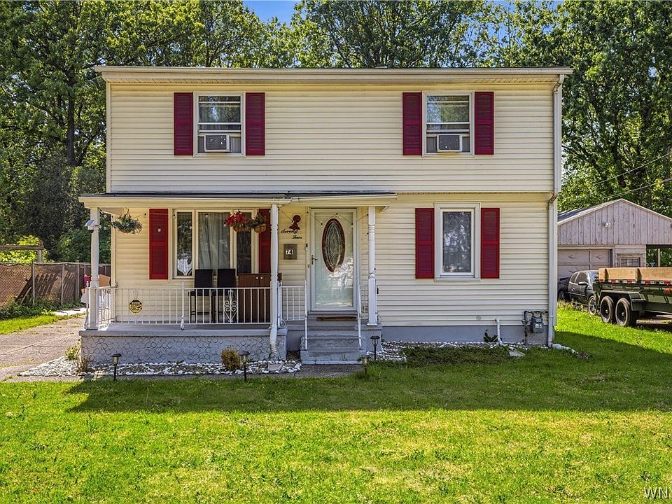 1st image of 74 S Huxley Dr