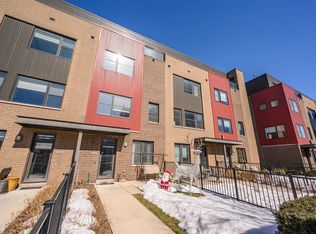 614 W 16th St, Chicago, IL 60616