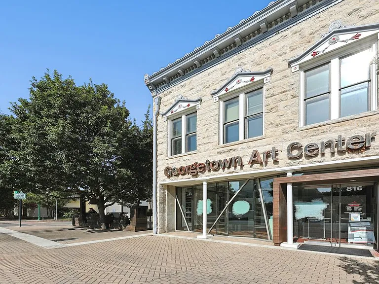 Minutes from Georgetown Art Center