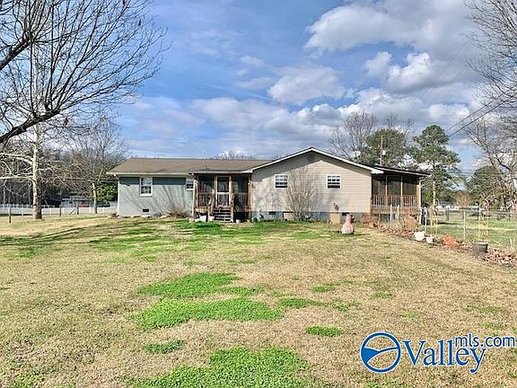 3rd image of 3485 Fowlers Ferry Rd N