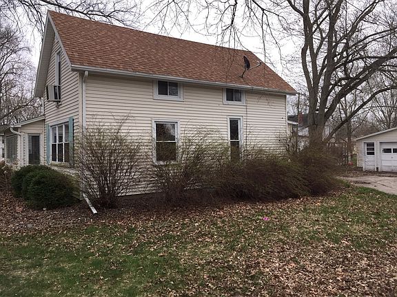 4th image of 519 W Market St