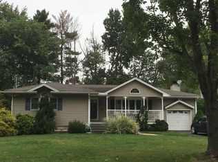 158 Victoria Dr, Clark, NJ 07066