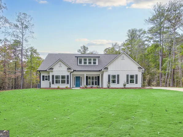 655 Earl North Rd, Newnan, GA 30263