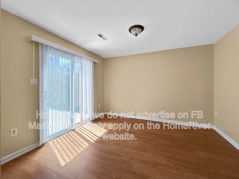 3629 McDowell Ct — Photo 6