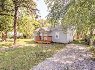 220 Stone St, Dupo, IL 62239