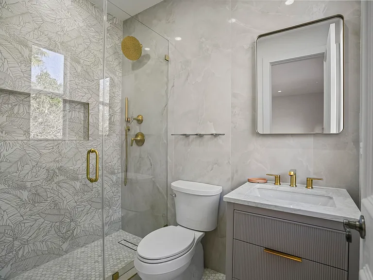 3201 E Stonebrook Cir — Photo 46