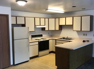 145 Cimarron Ct #12120846, Oshkosh, WI 54902