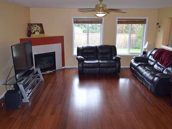 5th image of 11204 NE 104th St