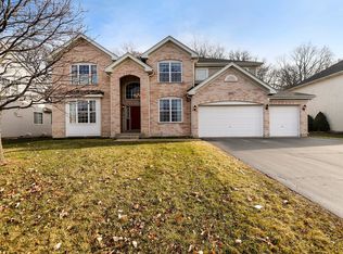 1693 Acorn Dr, Hoffman Estates, IL 60192