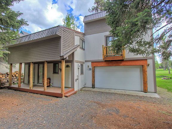 3rd image of 804 Evergreen Dr